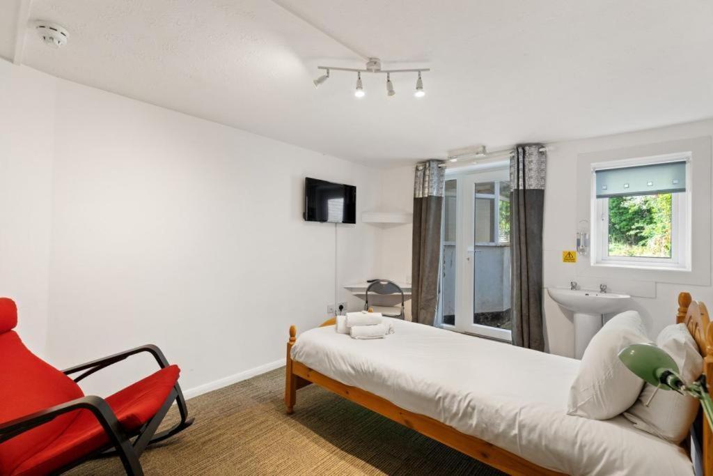 Dover Town Rooms - Short Lets & Serviced Accommodation - Douvres Extérieur photo