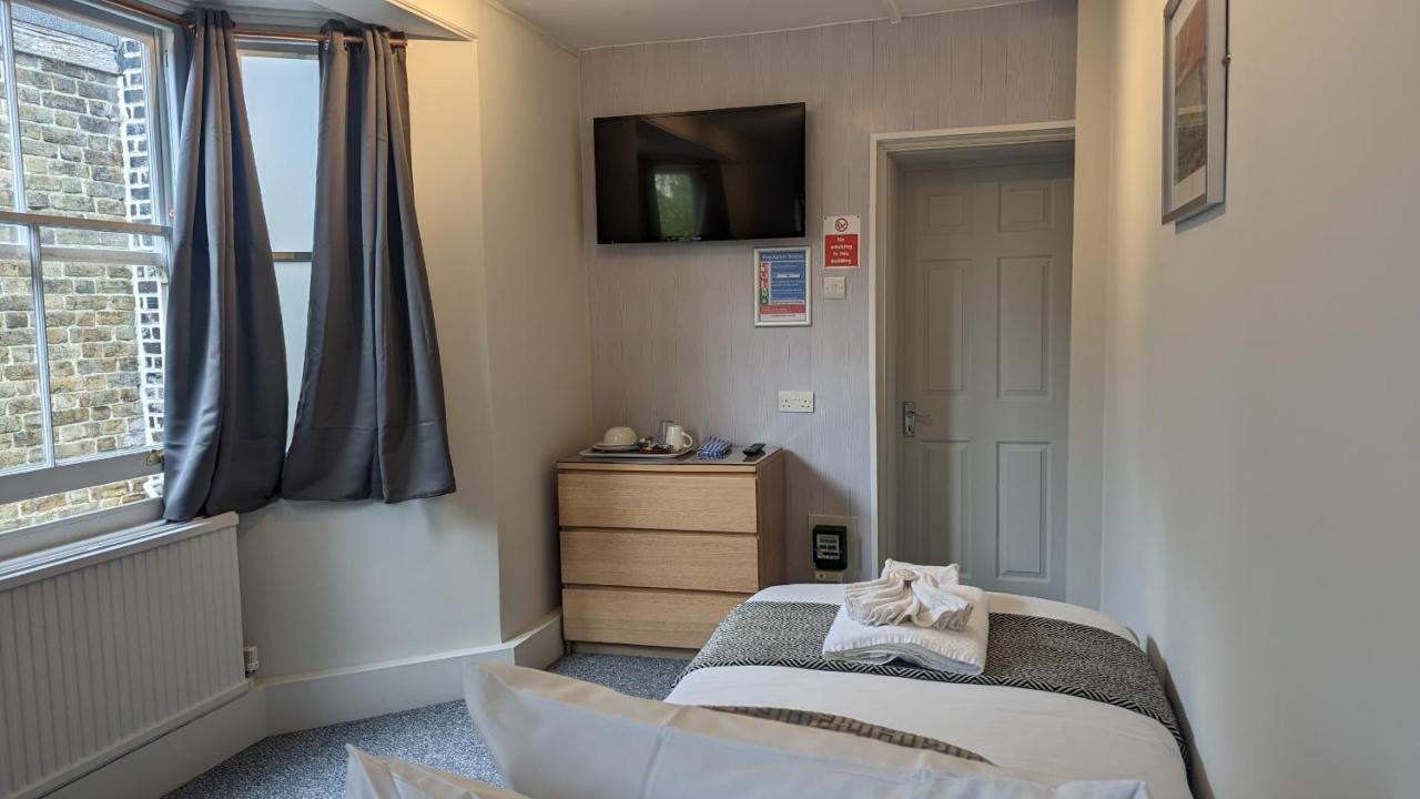 Dover Town Rooms - Short Lets & Serviced Accommodation - Douvres Chambre photo