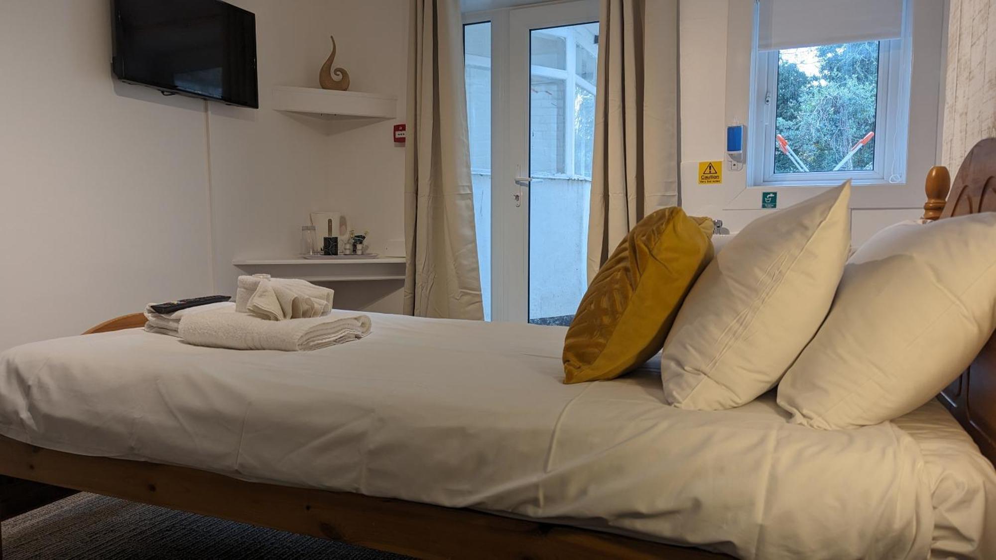 Dover Town Rooms - Short Lets & Serviced Accommodation - Douvres Extérieur photo