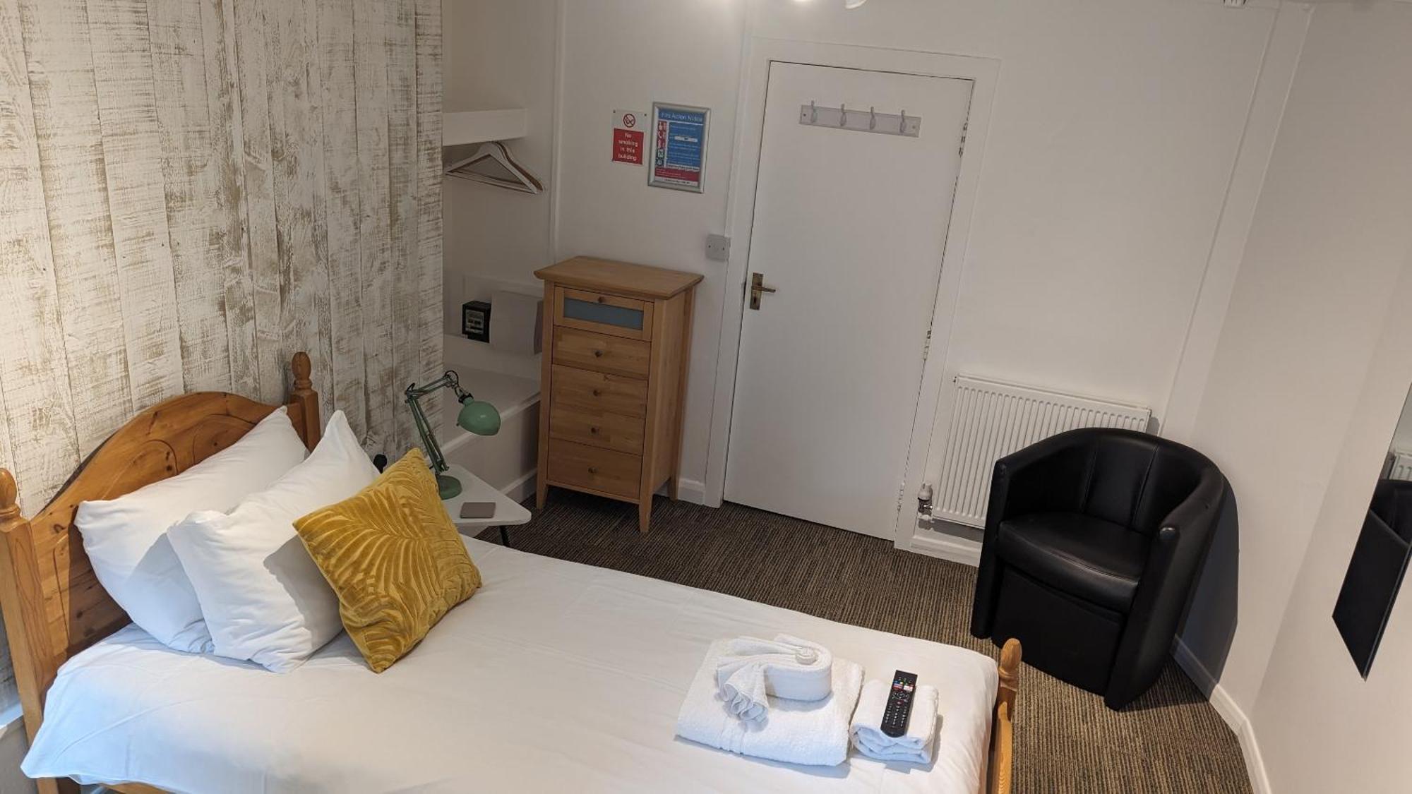 Dover Town Rooms - Short Lets & Serviced Accommodation - Douvres Extérieur photo